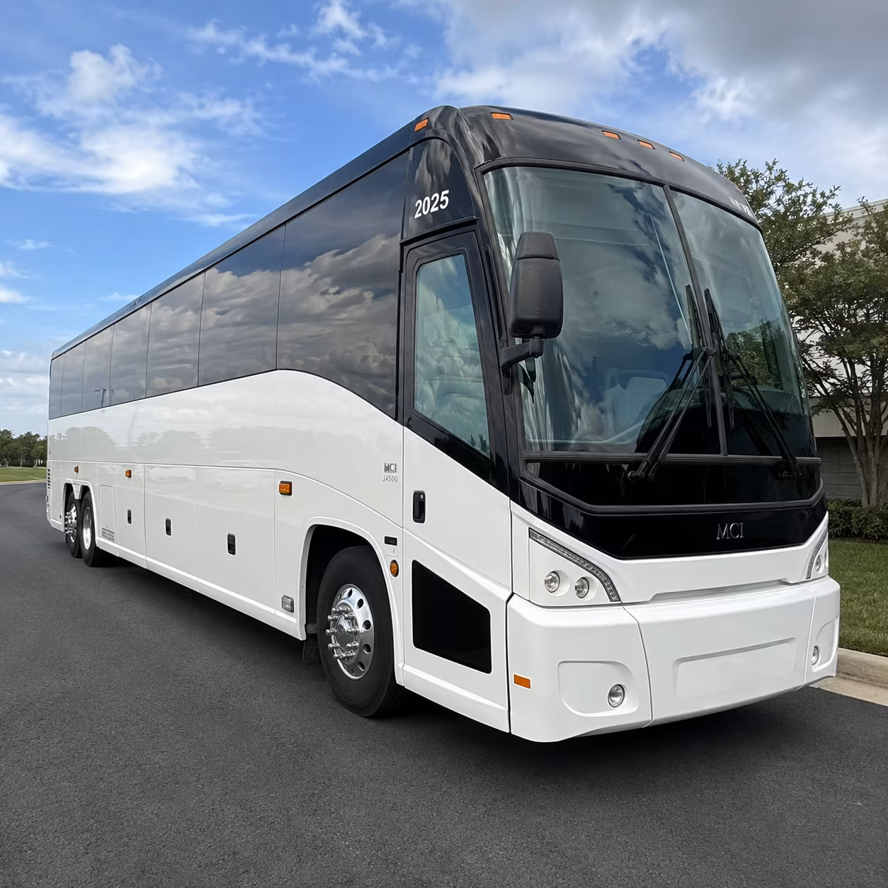 busrentaljonesboro com makes little rock field trips simple for jonesboro schools
