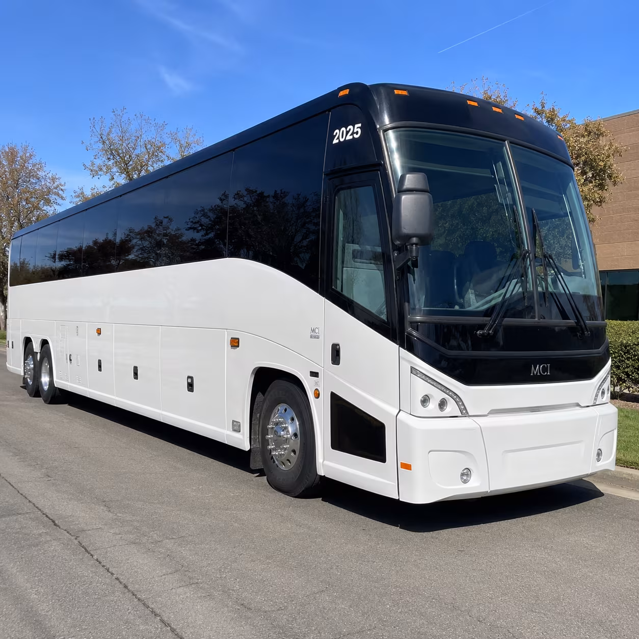 day trip buses to memphis make your tennessee field trips easy