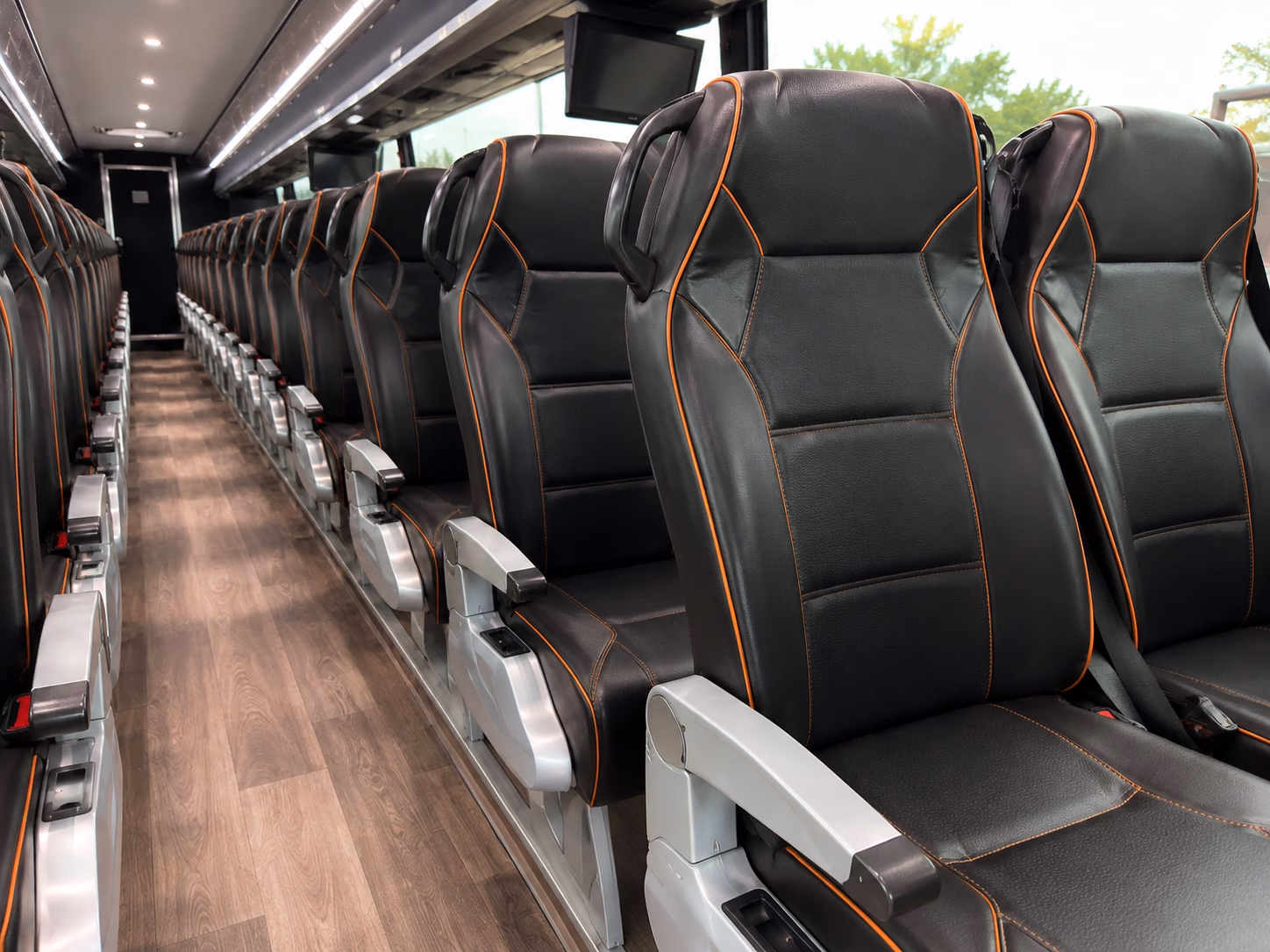 how the type of bus you choose changes the price in jonesboro arkansas