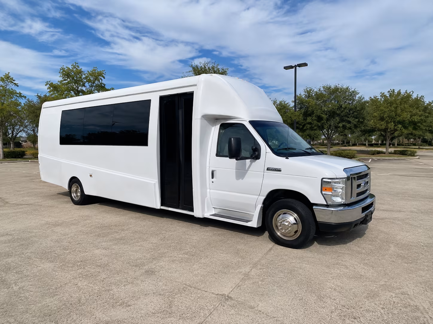 party buses and minibuses for bridal parties across jonesboro