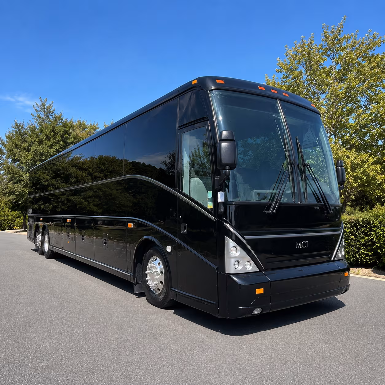 tournament travel buses for youth and amateur sports groups in jonesboro